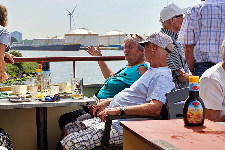 18 mei 2022 - Seniorenuitje-Pannenkoekenboot_096